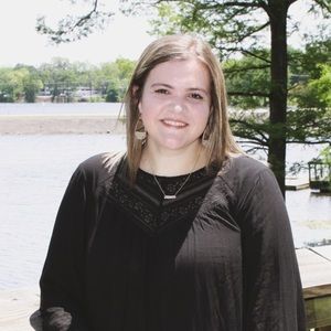 Meet your Posher, Erin